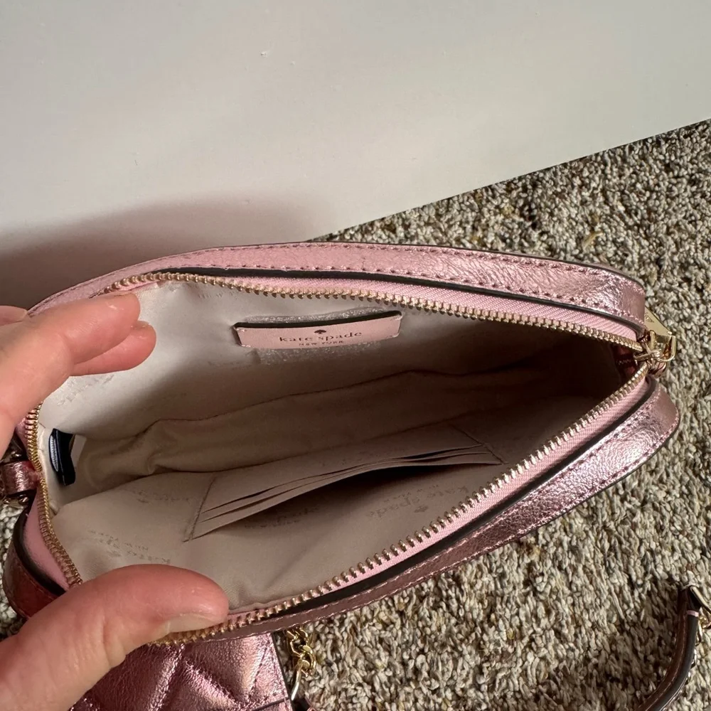 NWOT Kate Spade Metallic Rose Crossbody Bag - Picture 3 of 3